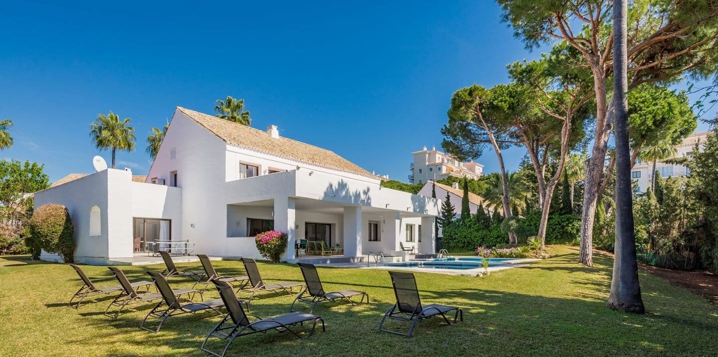 5-bedroom villa in la Marina