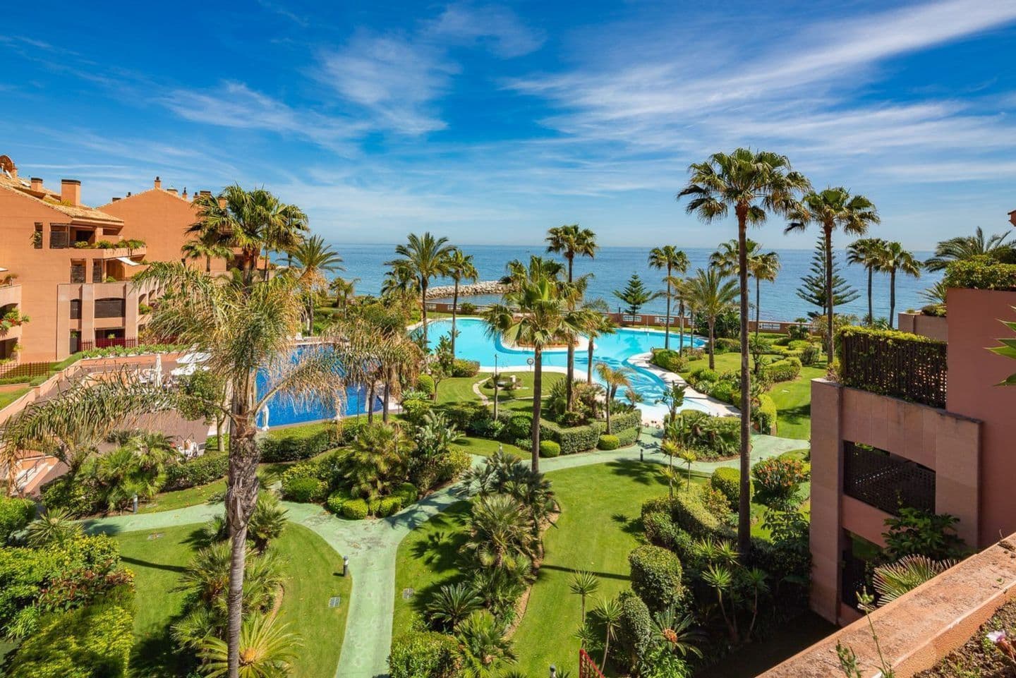 4-bedroom penthouse in Malibu