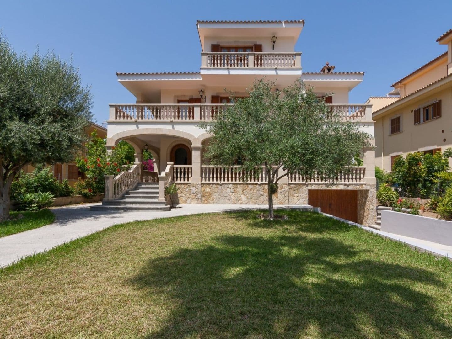 6-bedroom villa in Puerto Alcudia