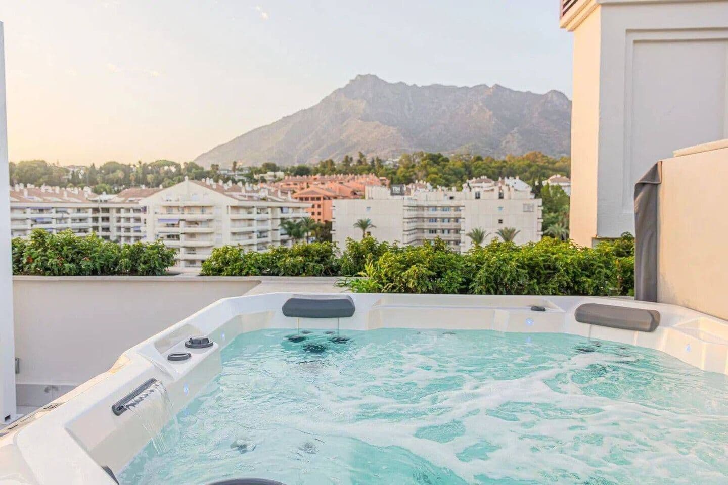 2-bedroom penthouse in Golden Mile