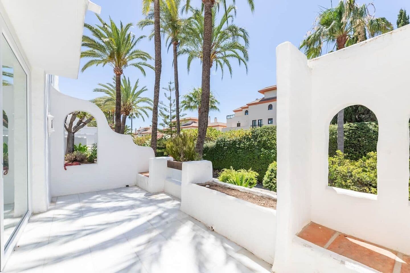 4-bedroom apartment in Puerto Banus
