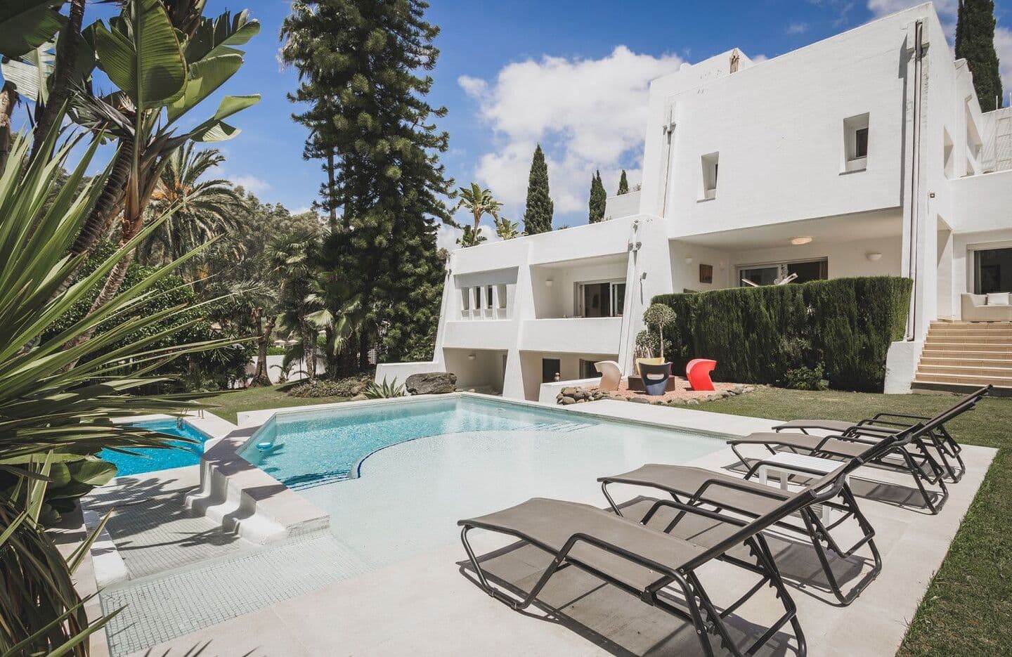 7-bedroom villa in Nueva Andalucia